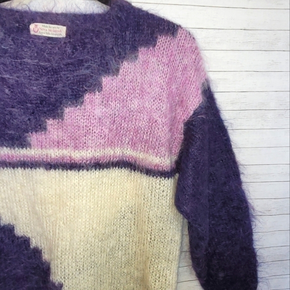 NEVA McINTOSH 100% SCOTTISH WOOL GEOMETRIC PURPLE SWEATER, SZ MEDIUM/LARGE - Picture 3 of 14